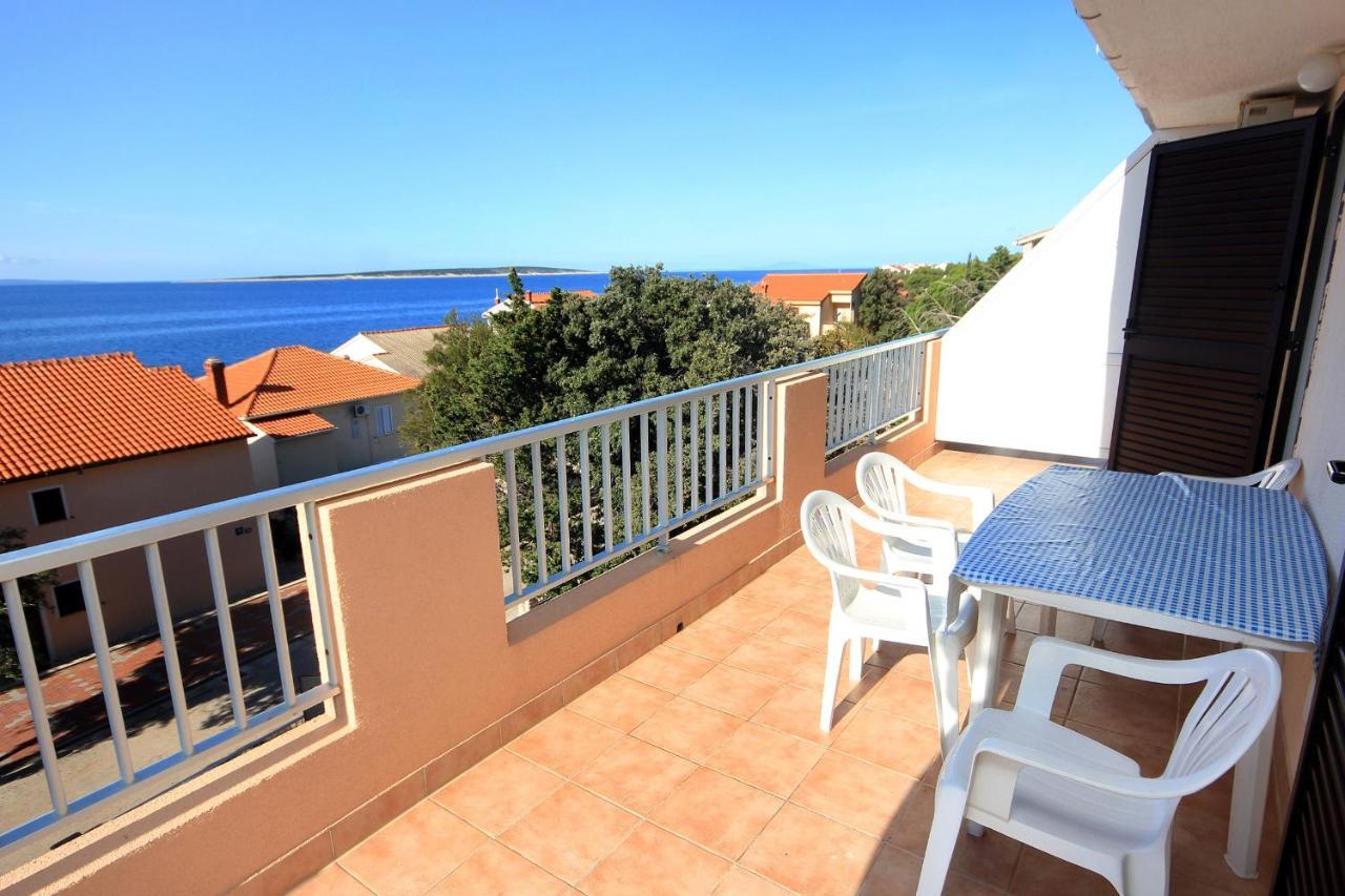 Apartments And Rooms By The Sea Mandre, Pag - 3557 Kolan Extérieur photo